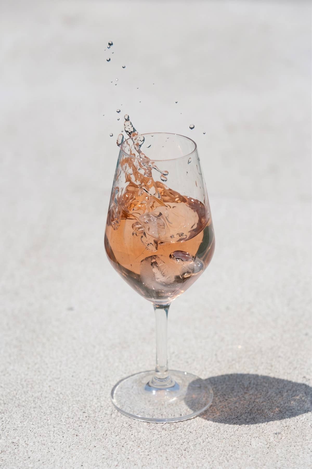 A glass of Domaine Fontainebleau rosé in full sunshine